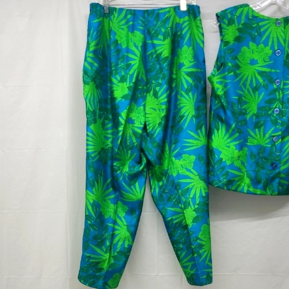 2 Piece Matching Set Capri Tank Top Tropical Palm Print Royal Blue Green Resort - Picture 16 of 16